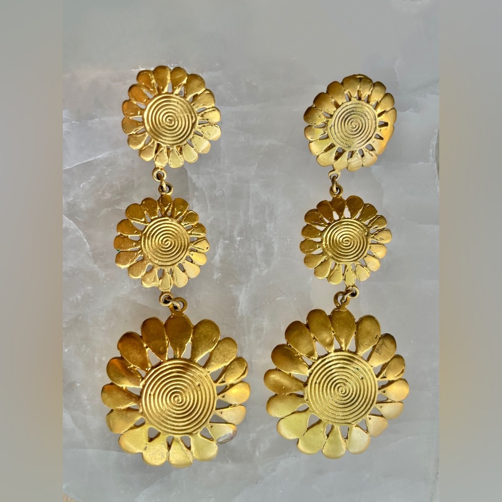 *Gold Tone* Floral Drop Earrings - Picture 2 of 11